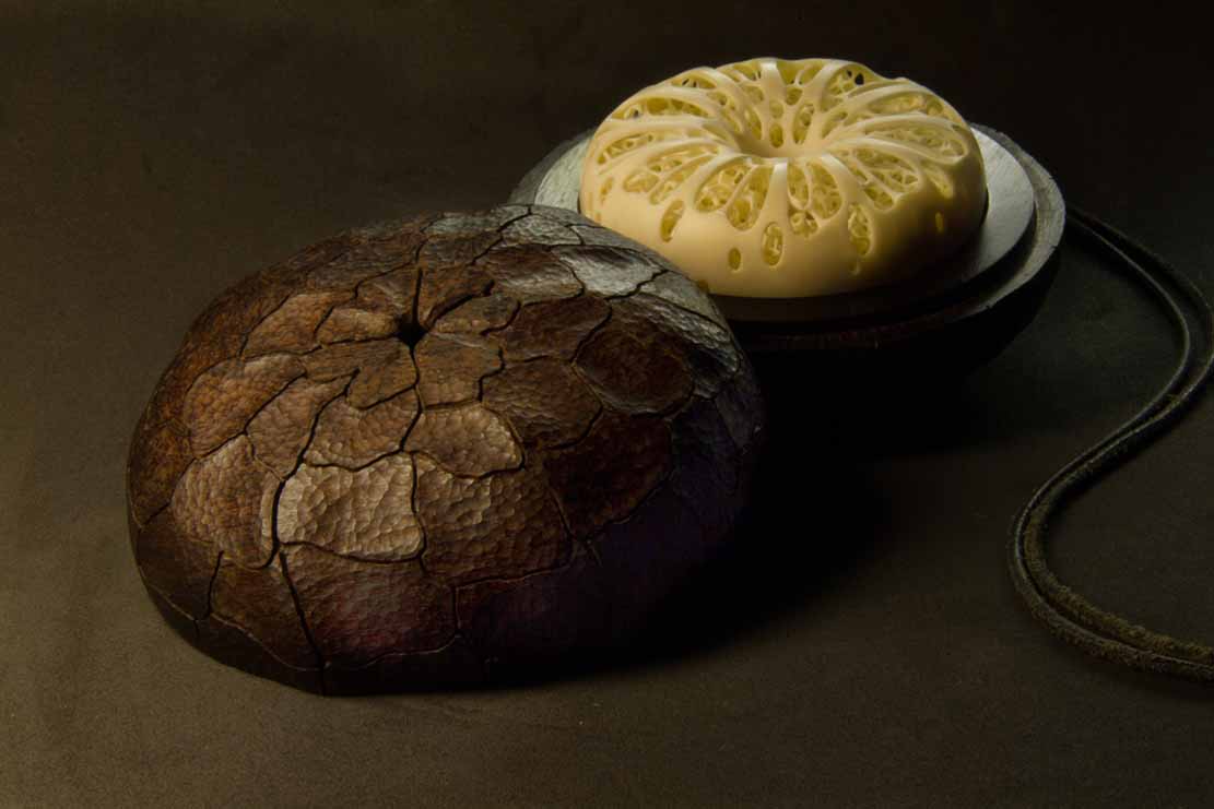 treefrog, Baumfrosch,Cornel, Schneider, Boxwood, Buchsbaum,&nbsp; jpeg, jpg, scuplture, Schnitzerei, Carving, netsuke, okimono