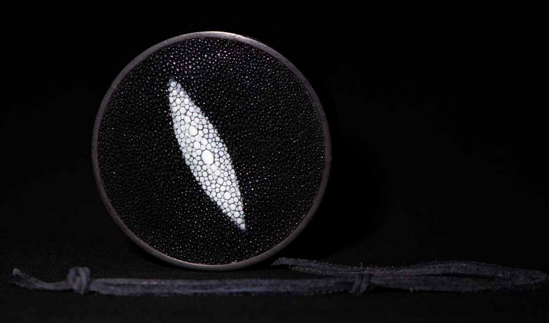 LIZARD ON SNAILHOUSE, Eidechse, Schneckenhaus, Cornel, Schneider, Boxwood, Buchsbaum,&nbsp; jpeg, jpg, scuplture, Schnitzerei, Carving, okimono