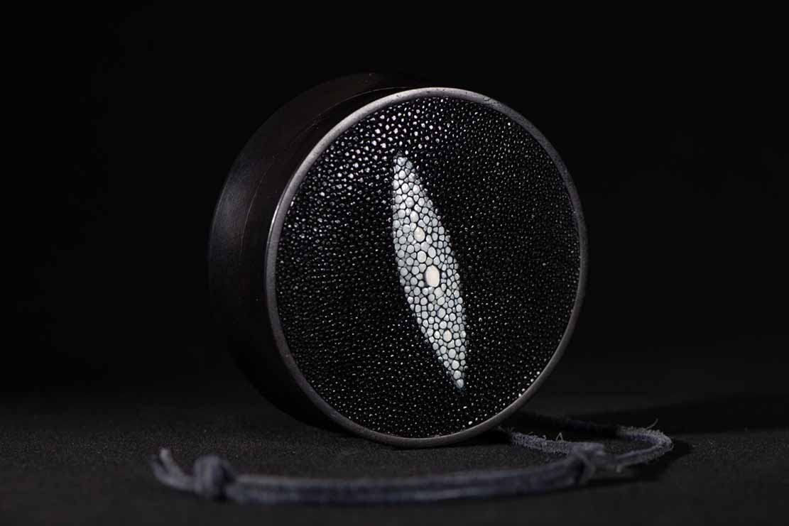 LIZARD ON SNAILHOUSE, Eidechse, Schneckenhaus, Cornel, Schneider, Boxwood, Buchsbaum,&nbsp; jpeg, jpg, scuplture, Schnitzerei, Carving, okimono